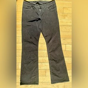 Kut from the Kloth Karen Corduroy Baby Bootcut Pants
